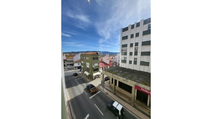 Apartamento T2 para Venda em Macedo de Cavaleiros Foto 6