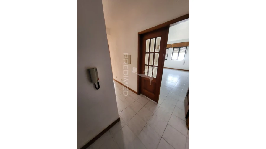 Apartamento T2 para Venda em Macedo de Cavaleiros Foto 5