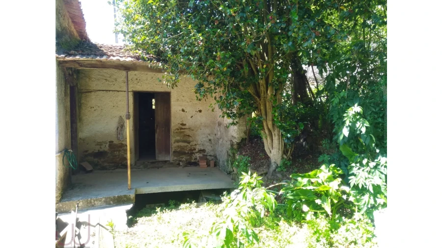 Moradia T3 para Venda em Lorvão Foto 10