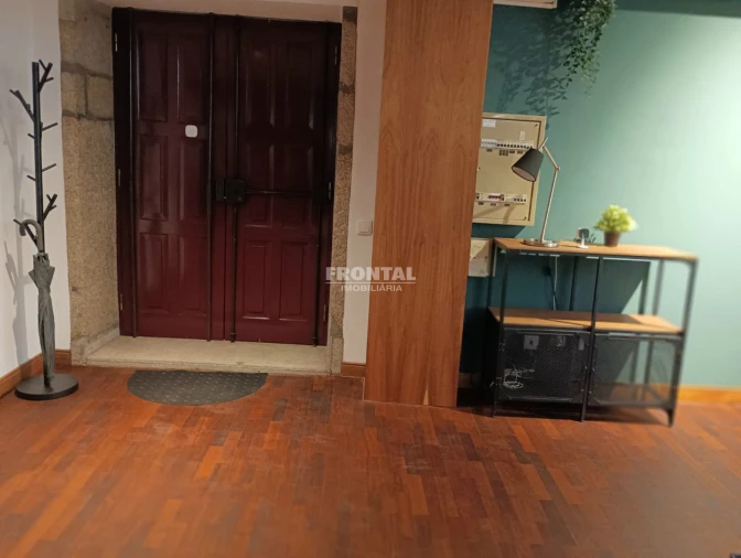 Escritório para Venda em Lordelo do Ouro e Massarelos Foto 5