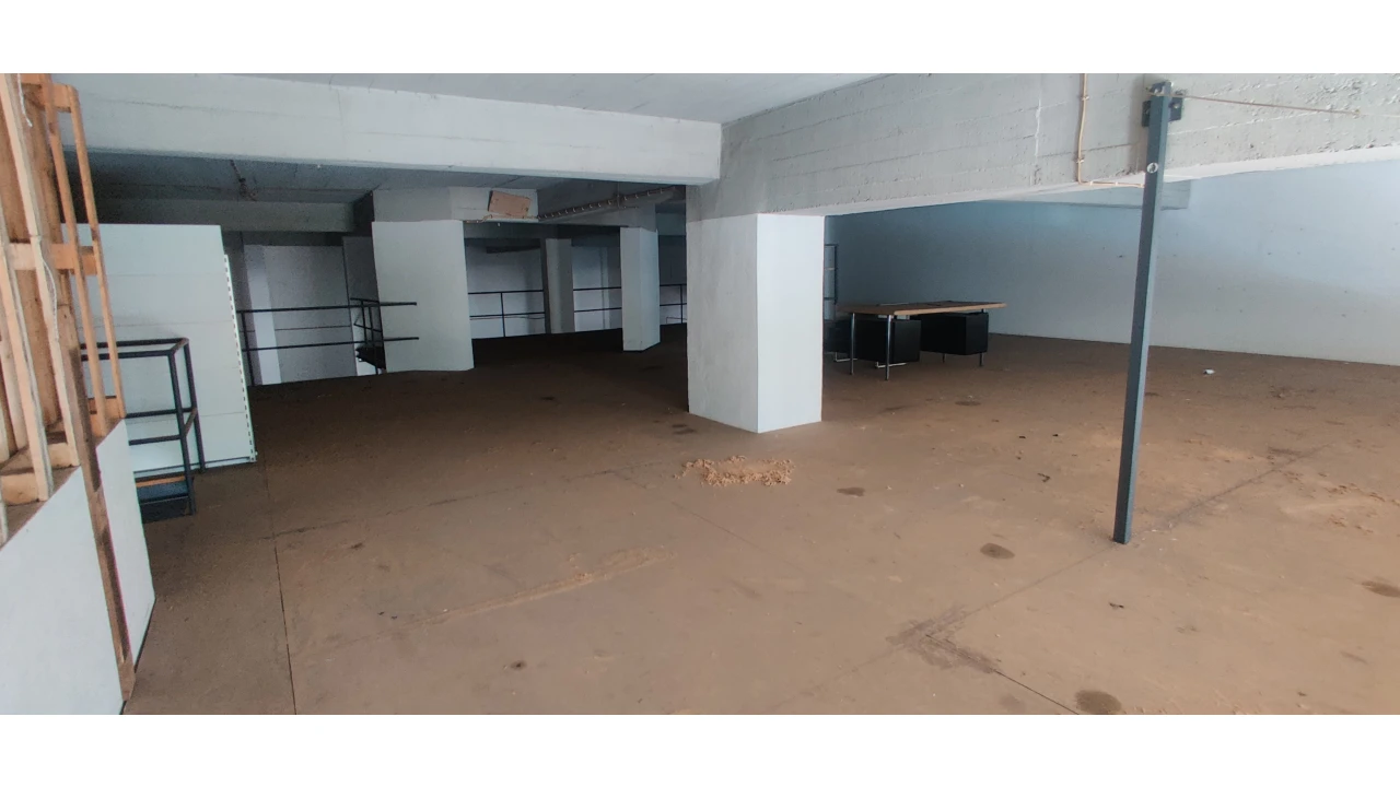 Armazém para Arrendamento em Póvoa de Santa Iria e Forte da Casa Foto 5