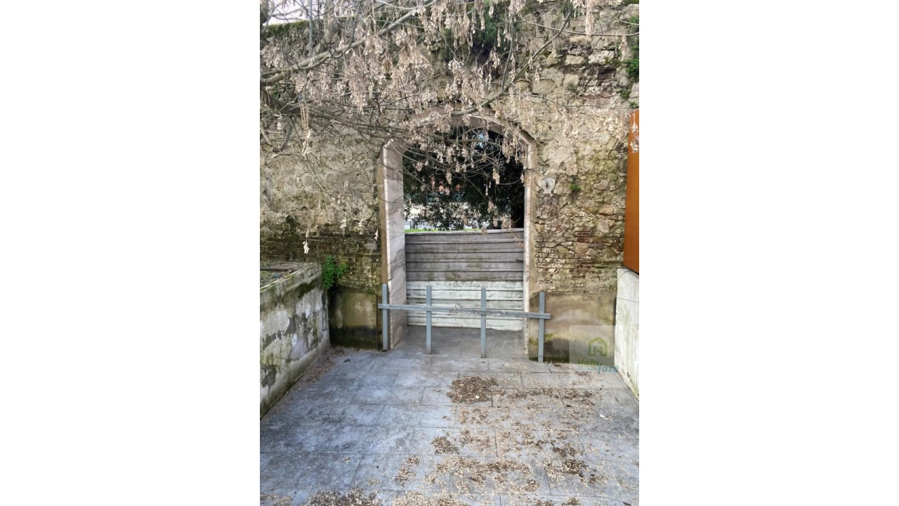 Loja para Venda em Évora (São Mamede, Sé, São Pedro e Santo Antão) Foto 6