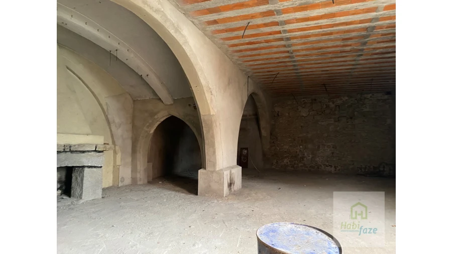 Loja para Venda em Évora (São Mamede, Sé, São Pedro e Santo Antão) Foto 4