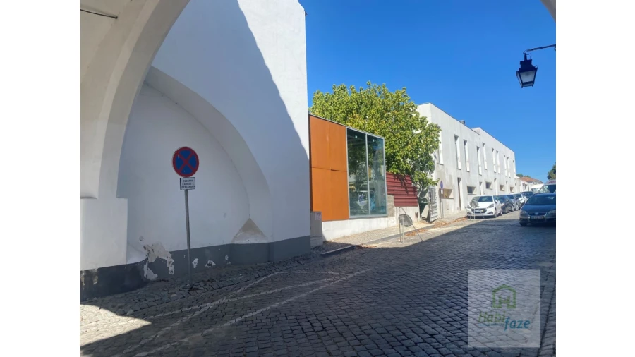 Loja para Venda em Évora (São Mamede, Sé, São Pedro e Santo Antão) Foto 5