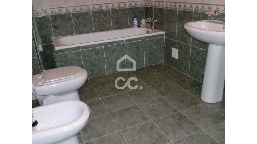 Apartamento T3 para Venda em Cernadelo e Lousada (São Miguel e Santa Margarida) Foto 6