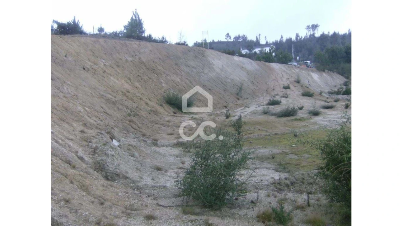 Terreno para Venda em Figueiras e Covas Foto 8