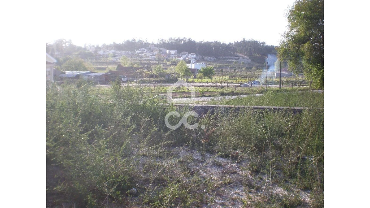 Terreno para Venda em Aveleda Foto 4