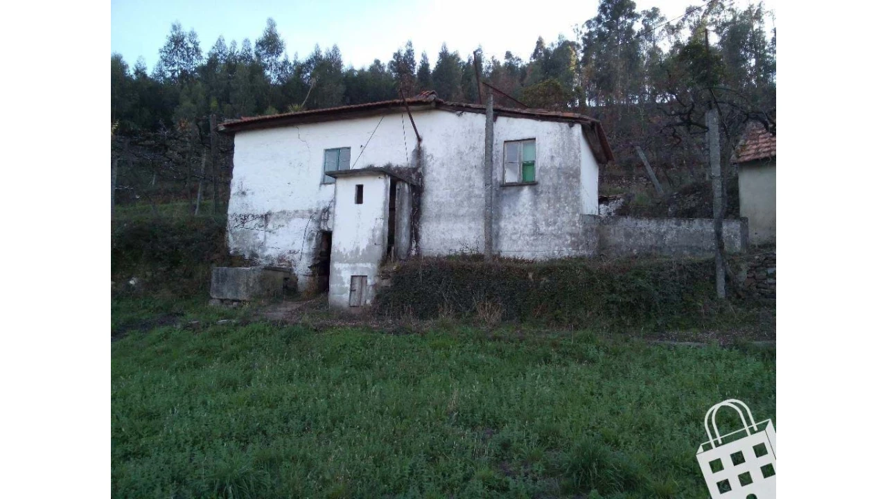 Moradia para Venda em Cernadelo e Lousada (São Miguel e Santa Margarida) Foto 2