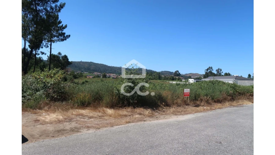 Terreno para Venda em Beire Foto 2