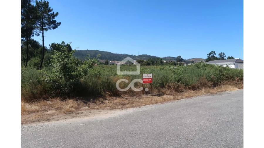 Terreno para Venda em Beire Foto 1