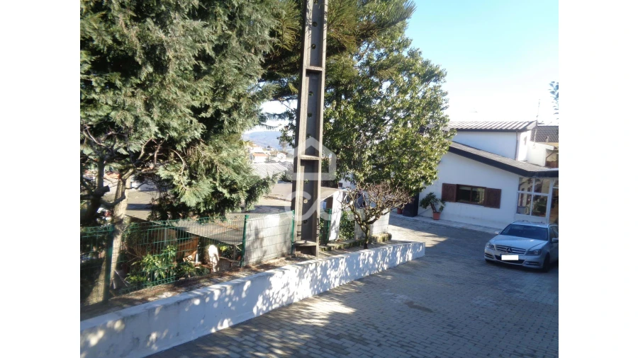 Moradia T4 para Venda em Figueiras e Covas Foto 3