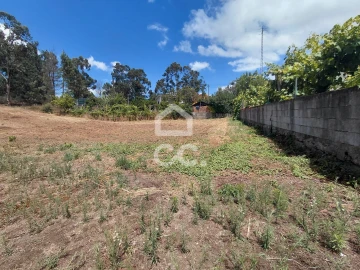 Terreno para Venda em Guilhufe e Urrô