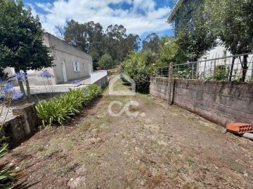 Terreno para Venda em Guilhufe e Urrô