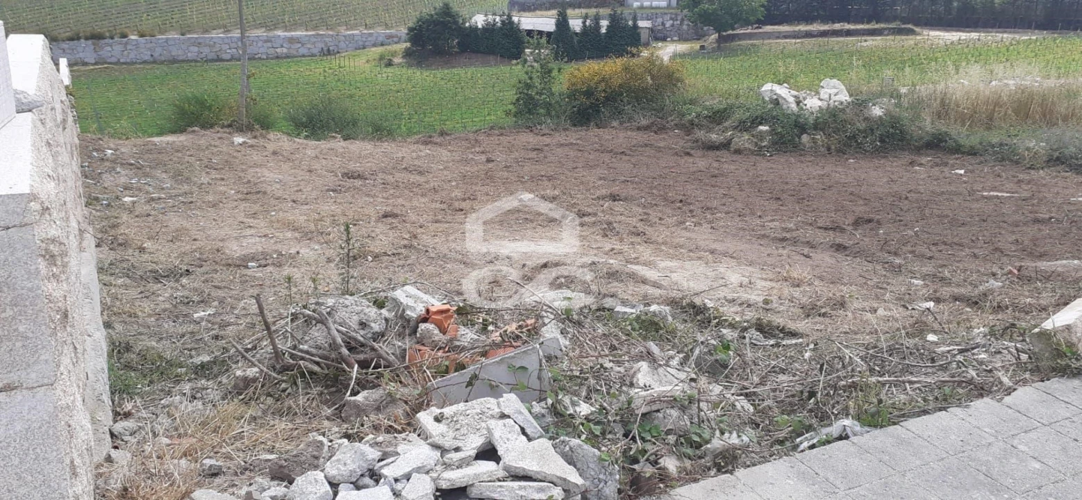 Terreno para Venda em Paredes Foto 4