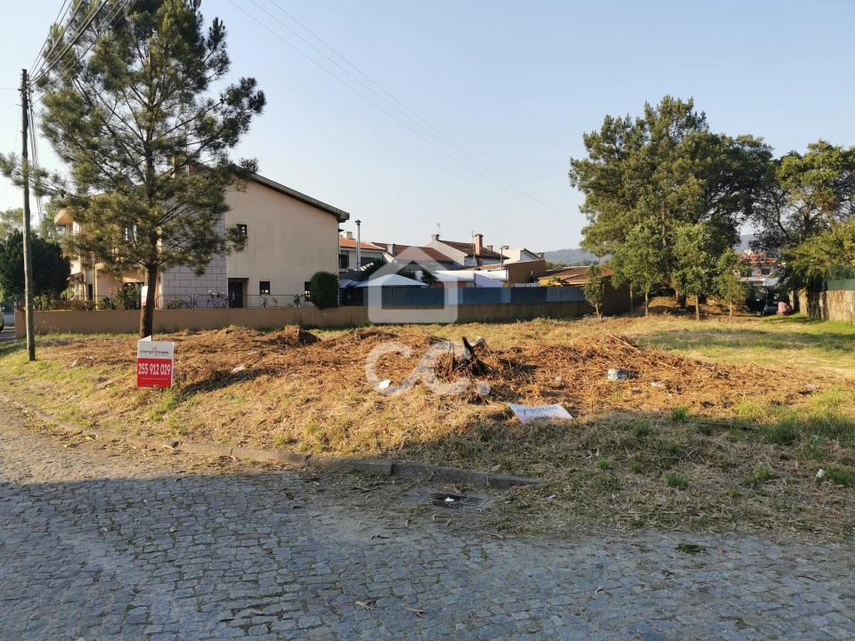 Terreno para Venda em Valongo Foto 14