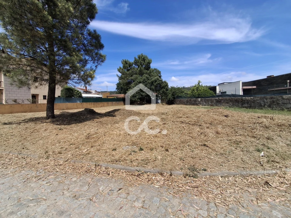 Terreno para Venda em Valongo Foto 17