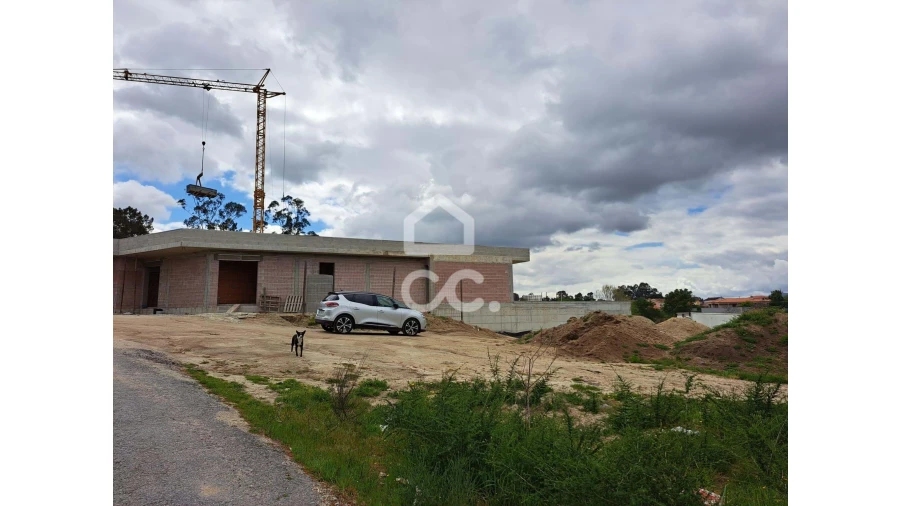 Terreno para Venda em Lodares Foto 7