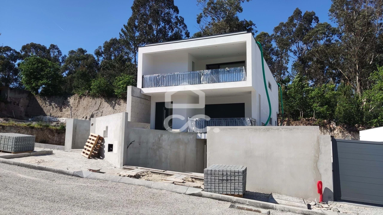 Moradia T3 para Venda em Macieira Foto 7