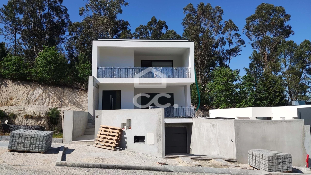 Moradia T3 para Venda em Macieira Foto 7