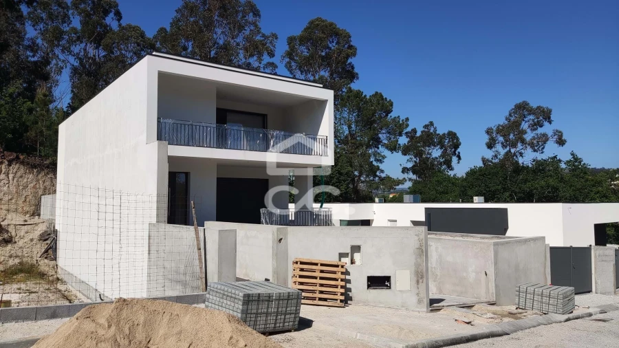 Moradia T3 para Venda em Macieira Foto 6