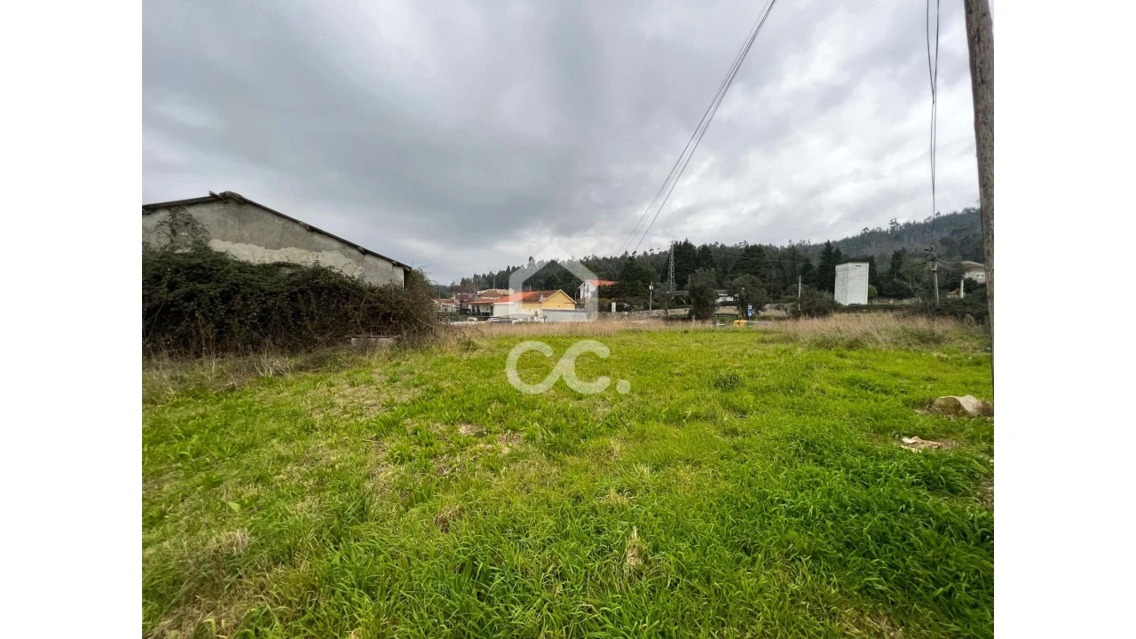 Terreno para Venda em Sobreira Foto 2