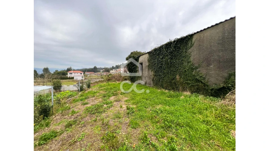 Terreno para Venda em Sobreira Foto 7