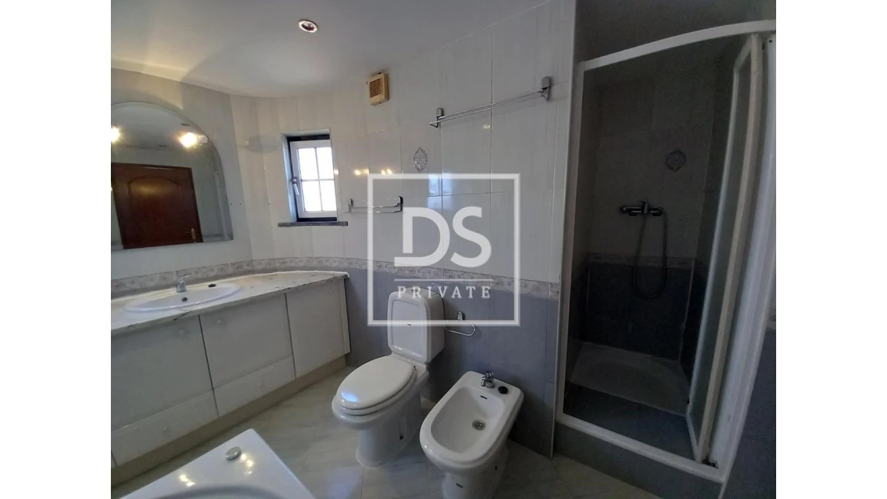 Moradia T3 para Venda em Charneca de Caparica e Sobreda Foto 20