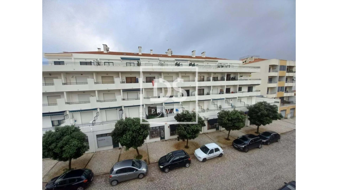 Apartamento T3 para Venda em Costa da Caparica Foto 3