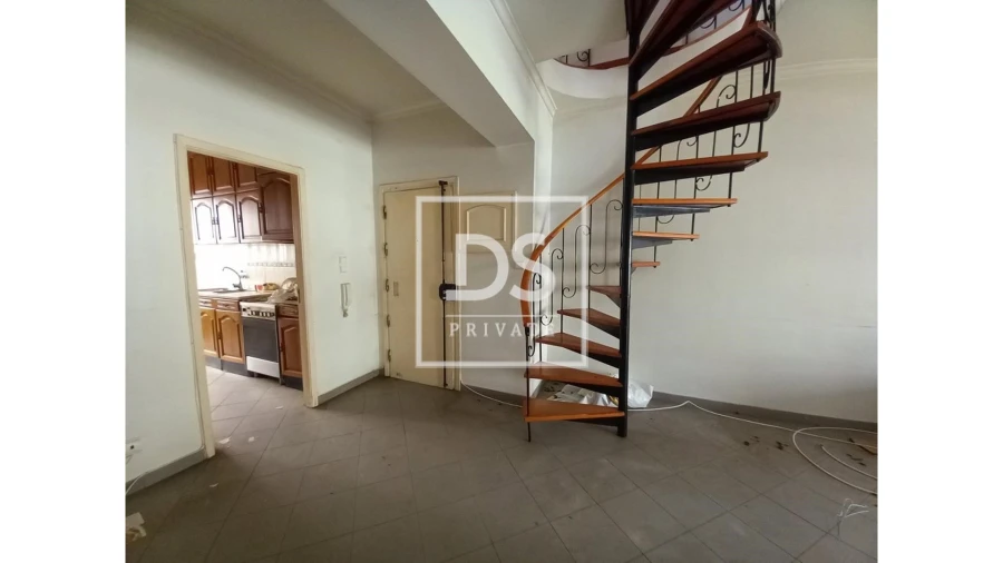 Apartamento T3 para Venda em Costa da Caparica Foto 1