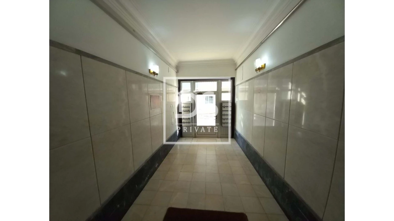 Apartamento T4 para Venda em Laranjeiro e Feijó Foto 11