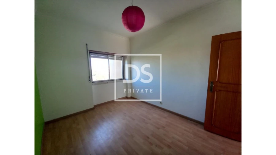 Apartamento T2 para Venda em Laranjeiro e Feijó Foto 13