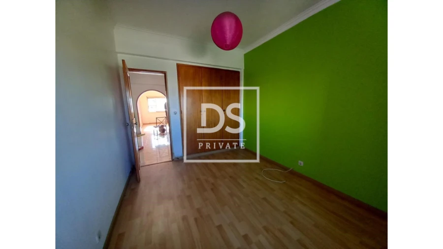 Apartamento T2 para Venda em Laranjeiro e Feijó Foto 14