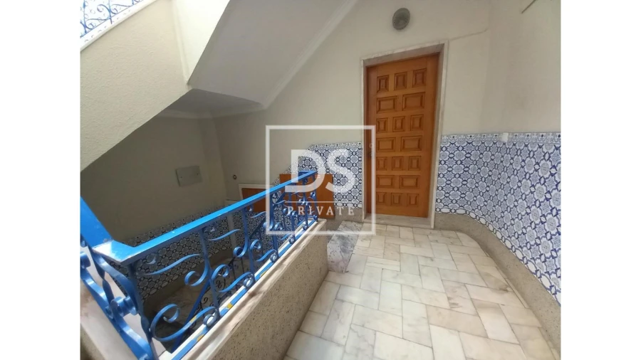 Apartamento T2 para Venda em Laranjeiro e Feijó Foto 19