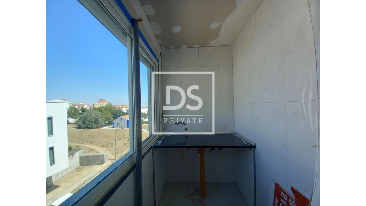 Apartamento T2 para Venda em Castanheira do Ribatejo e Cachoeiras Foto 6