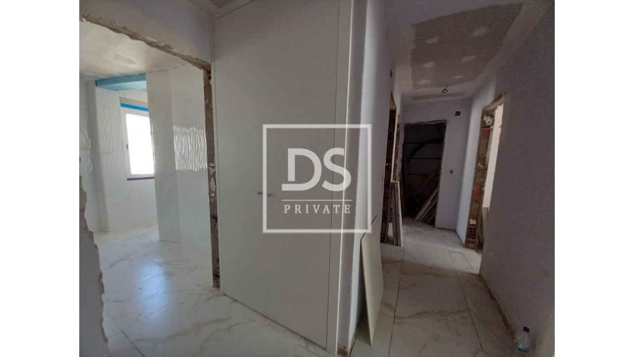 Apartamento T2 para Venda em Castanheira do Ribatejo e Cachoeiras Foto 4