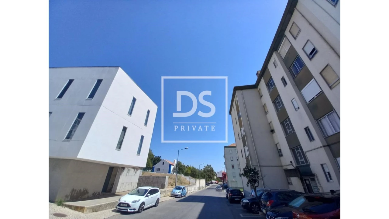 Apartamento T2 para Venda em Castanheira do Ribatejo e Cachoeiras Foto 23