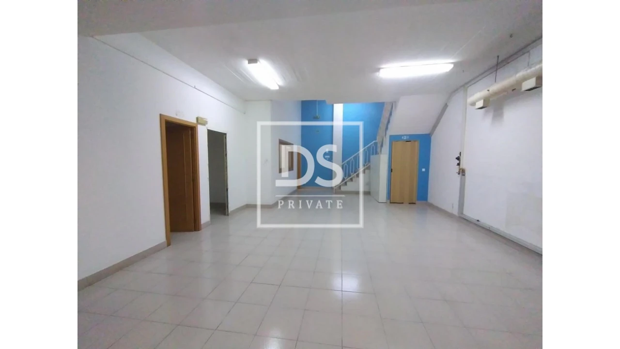 Negócio para Venda em Alto do Seixalinho, Santo André e Verderena Foto 23