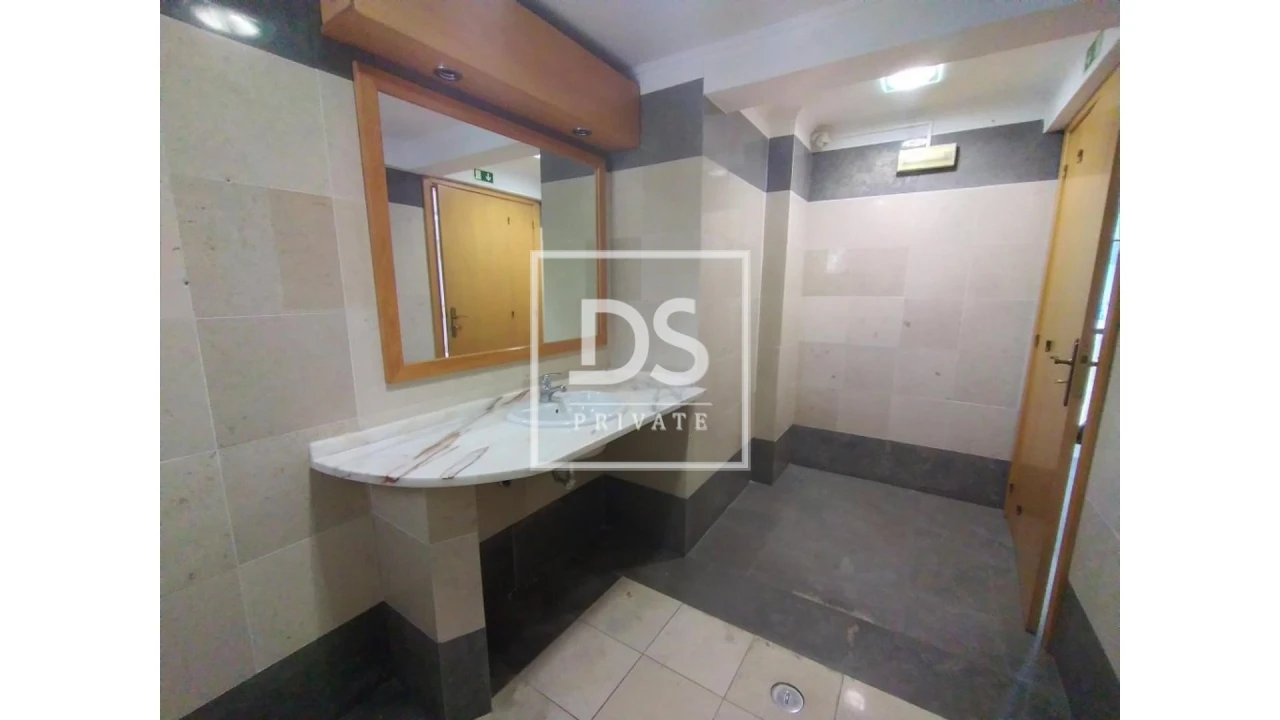 Negócio para Venda em Alto do Seixalinho, Santo André e Verderena Foto 7