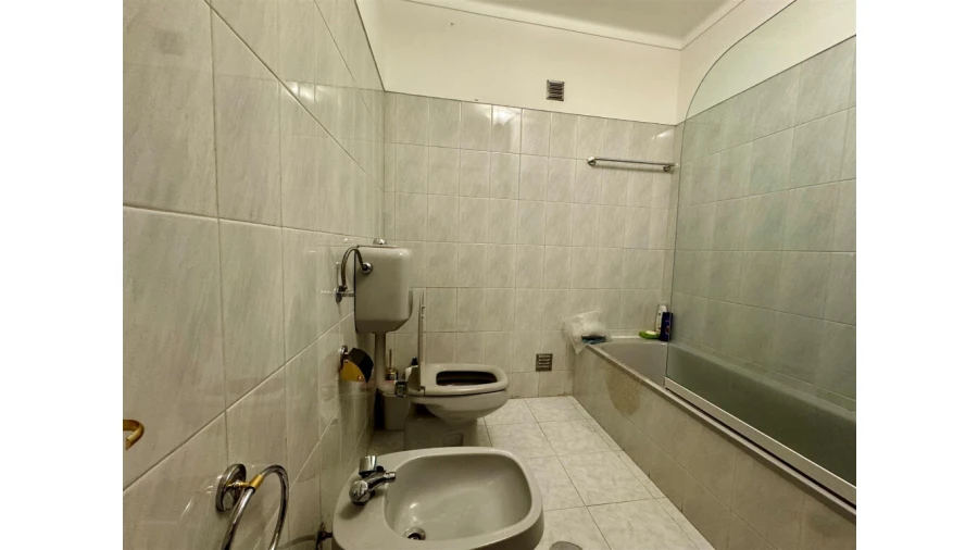 Apartamento T5 para Venda em Eiras e São Paulo de Frades Foto 4