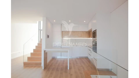 Moradia T4 para Venda em Caparica e Trafaria