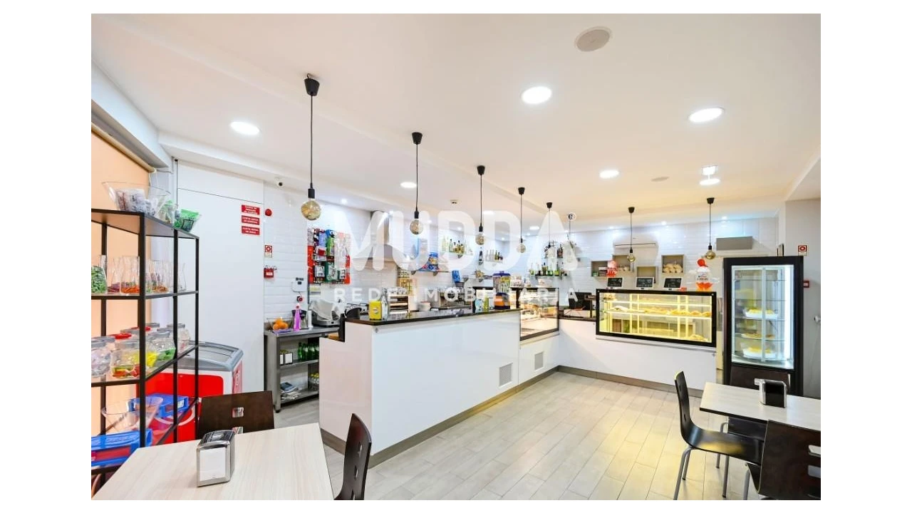 Loja para Trespasse em Cidade da Maia Foto 2