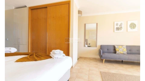 Apartamento para Venda em Lagoa e Carvoeiro