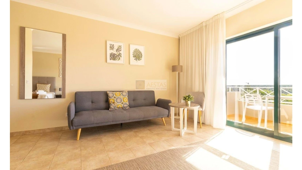 Apartamento para Venda em Lagoa e Carvoeiro Foto 1