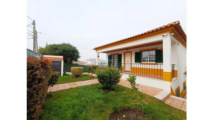 Moradia T4 para Venda em Sesimbra (Castelo)
