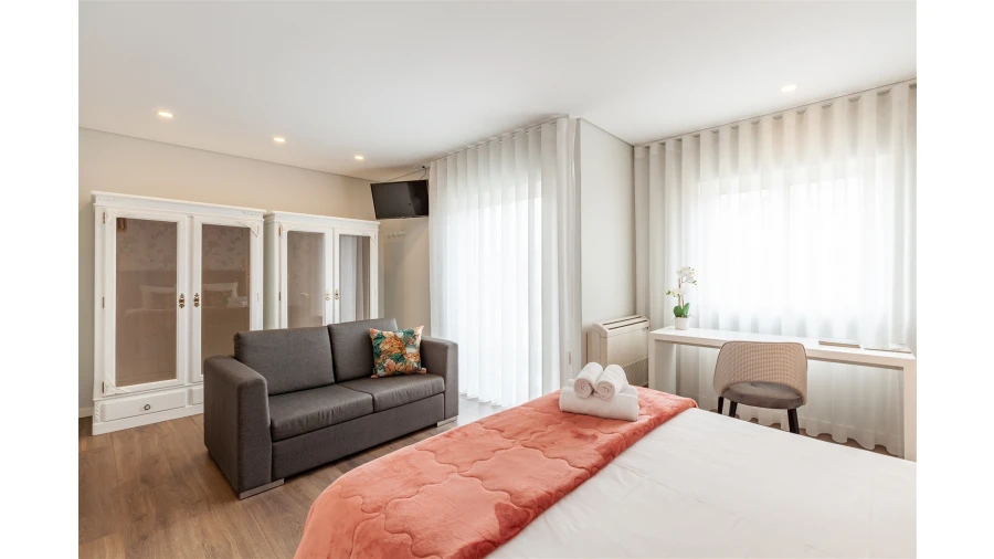 Apartamento T2 para Arrendamento férias em Braga (Maximinos, Sé e Cividade) Foto 14