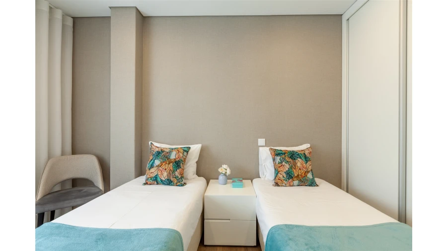 Apartamento T2 para Arrendamento férias em Braga (Maximinos, Sé e Cividade) Foto 18