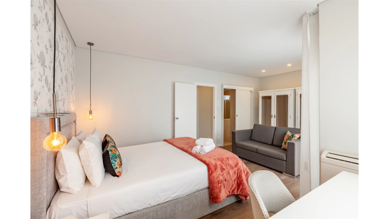 Apartamento T2 para Arrendamento férias em Braga (Maximinos, Sé e Cividade) Foto 12