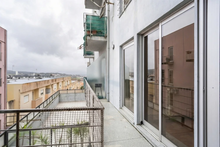 Apartamento T2 para Arrendamento férias em Braga (Maximinos, Sé e Cividade) Foto 23