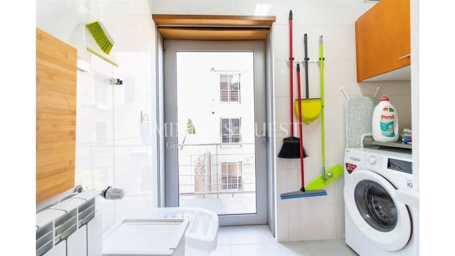 Apartamento T2 para Arrendamento férias em Braga (Maximinos, Sé e Cividade) Foto 27