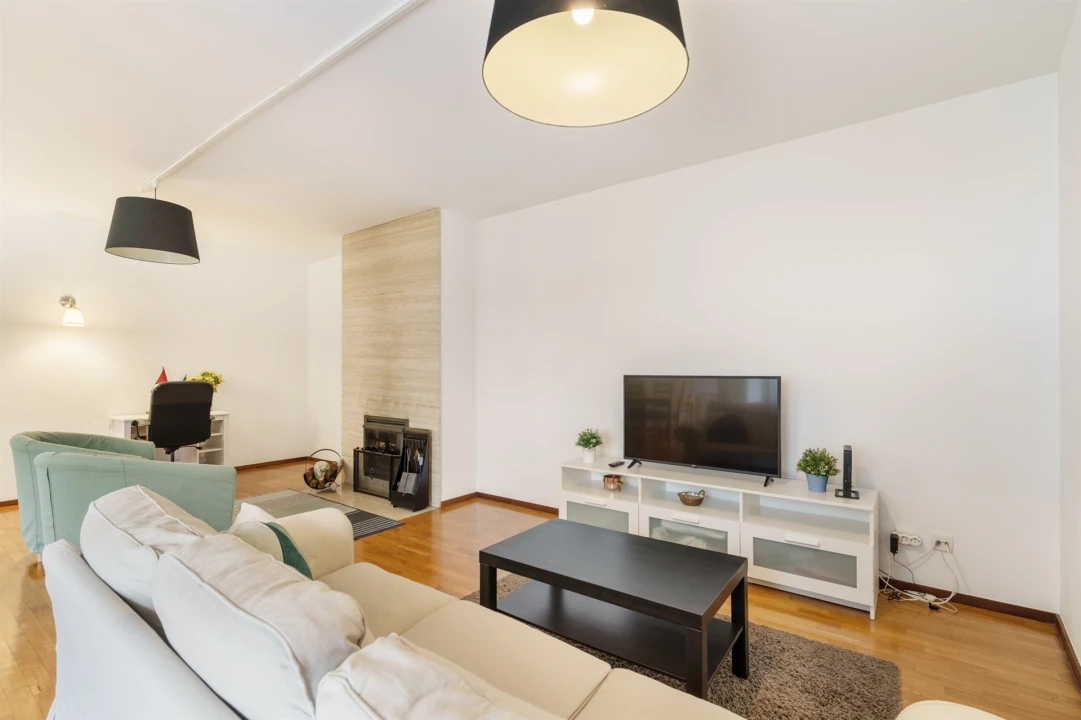 Apartamento T2 para Arrendamento férias em Braga (Maximinos, Sé e Cividade) Foto 1